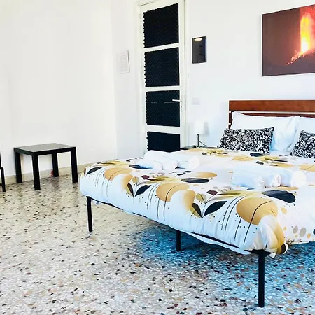 Couette-café Terramare Catane